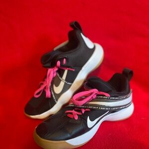 Size 11.5 Nike React HyperSet Black Unisex Volleyball Shoes. Used, Clean Soles
